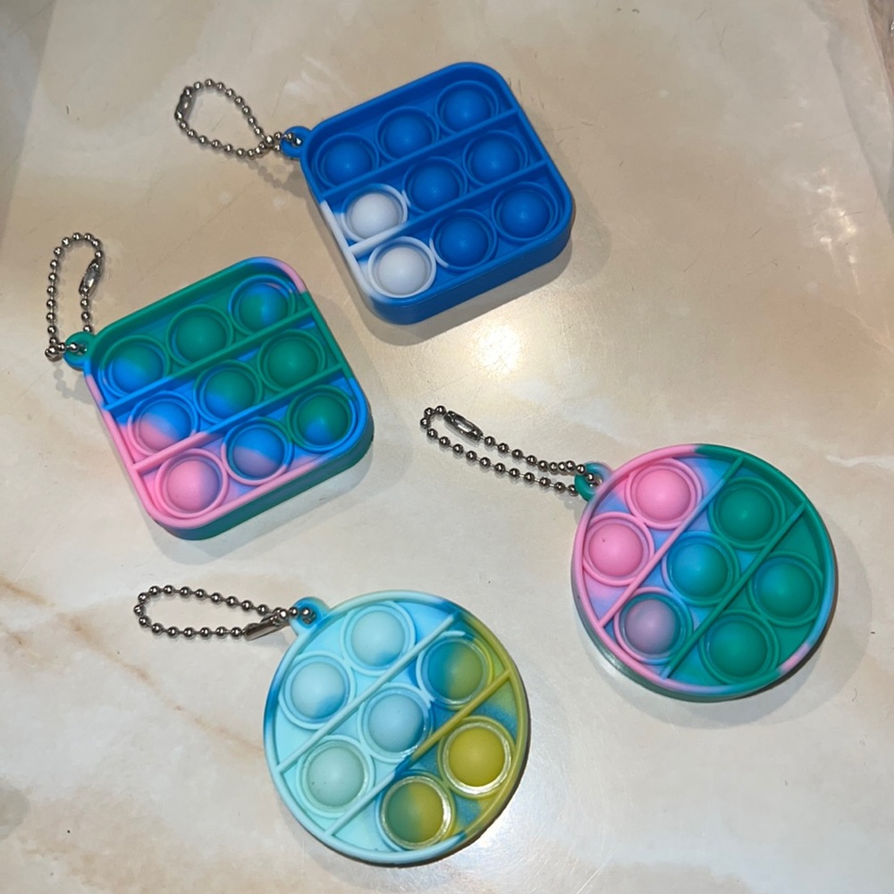 4 New Mini Pop fidget scenery keychains